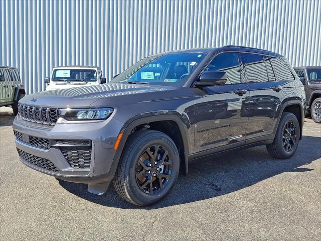 2026 Jeep Grand Cherokee GRAND CHEROKEE LAREDO ALTITUDE 4X4