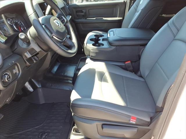 2026 RAM Ram 2500 RAM 2500 TRADESMAN CREW CAB 4X4 64 BOX 2026 RAM Ram 2500 RAM 2500 TRADESMAN CREW CAB 4X4 64 BOX