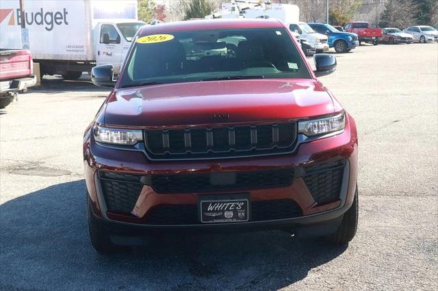 2026 Jeep Grand Cherokee Altitude 4x4