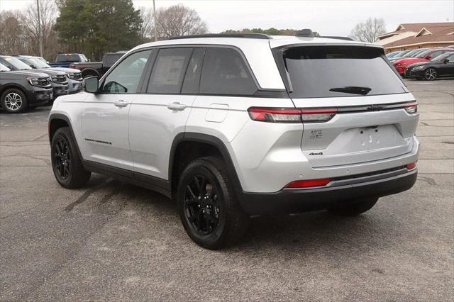 2026 Jeep Grand Cherokee Altitude 4x4