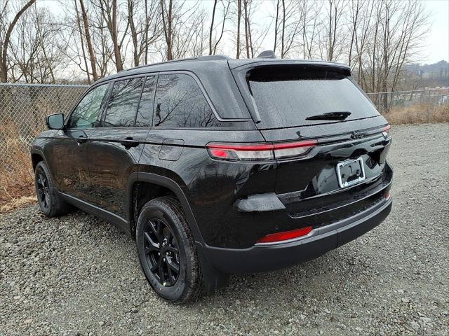 2026 Jeep Grand Cherokee GRAND CHEROKEE LAREDO ALTITUDE 4X4 2026 Jeep Grand Cherokee GRAND CHEROKEE LAREDO ALTITUDE 4X4
