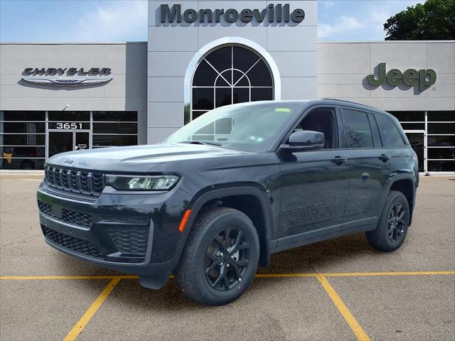 2026 Jeep Grand Cherokee GRAND CHEROKEE LAREDO ALTITUDE 4X4 2026 Jeep Grand Cherokee GRAND CHEROKEE LAREDO ALTITUDE 4X4