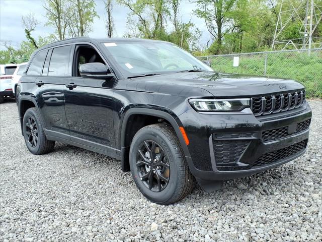 2026 Jeep Grand Cherokee GRAND CHEROKEE LAREDO ALTITUDE 4X4 2026 Jeep Grand Cherokee GRAND CHEROKEE LAREDO ALTITUDE 4X4