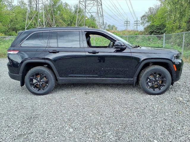 2026 Jeep Grand Cherokee GRAND CHEROKEE LAREDO ALTITUDE 4X4 2026 Jeep Grand Cherokee GRAND CHEROKEE LAREDO ALTITUDE 4X4