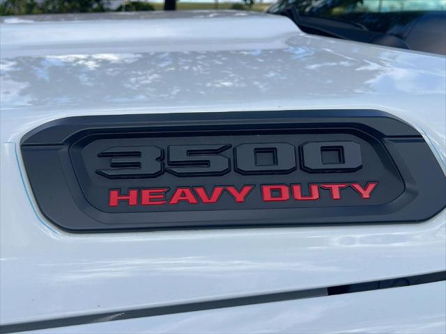 2026 RAM 3500 Chassis RAM 3500 TRADESMAN CHASSIS REGULAR CAB 4X4 60 CA