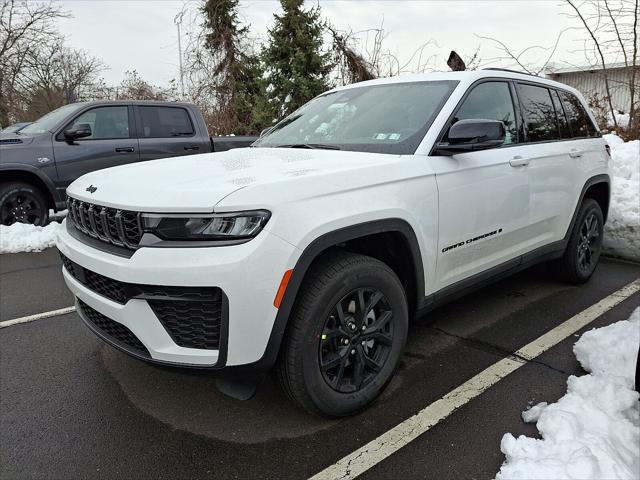 2026 Jeep Grand Cherokee GRAND CHEROKEE LAREDO ALTITUDE 4X4