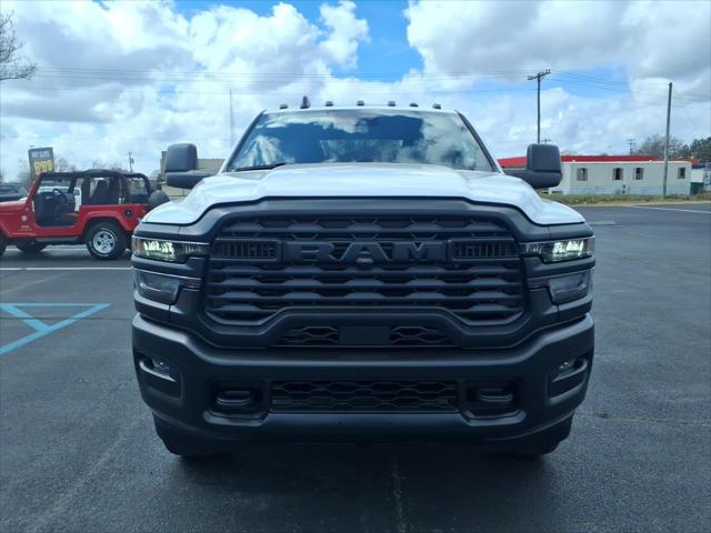 2026 Ram 2500 Tradesman Crew Cab 4x4 6'4" Box