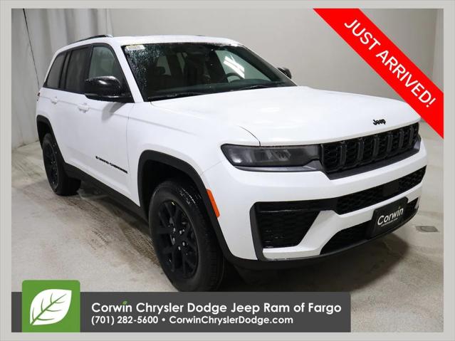 2026 Jeep Grand Cherokee GRAND CHEROKEE LAREDO ALTITUDE 4X4