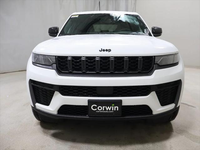 2026 Jeep Grand Cherokee GRAND CHEROKEE LAREDO ALTITUDE 4X4