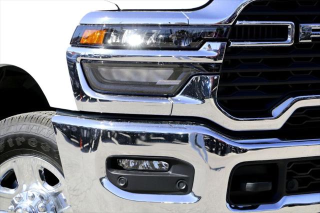 2026 RAM Ram 2500 RAM 2500 TRADESMAN CREW CAB 4X4 8 BOX