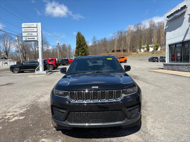 2026 Jeep Grand Cherokee GRAND CHEROKEE LAREDO X 4X4 2026 Jeep Grand Cherokee GRAND CHEROKEE LAREDO X 4X4