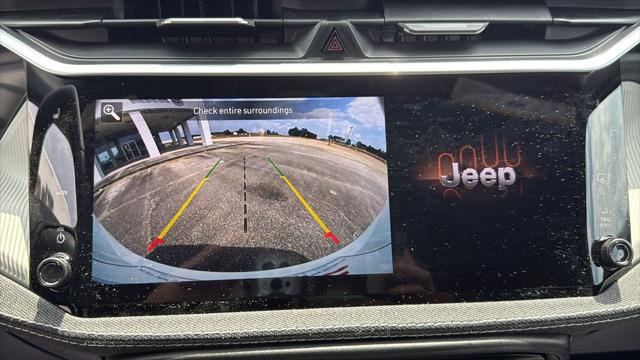 2026 Jeep Cherokee Laredo 4x4