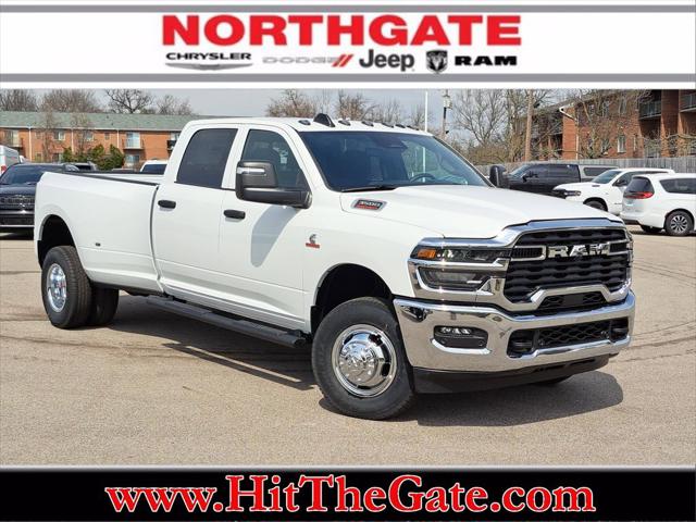 2026 RAM Ram 3500 RAM 3500 TRADESMAN CREW CAB 4X4 8 BOX