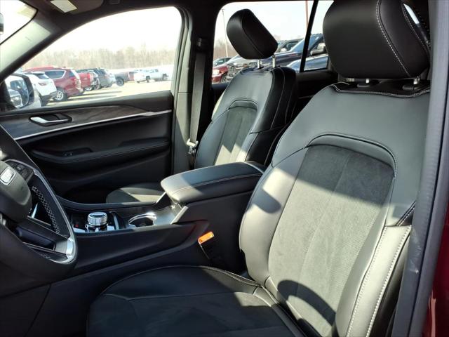 2026 Jeep Grand Cherokee Altitude 4x4