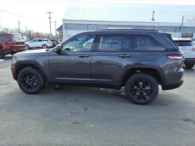 2026 Jeep Grand Cherokee Altitude 4x4