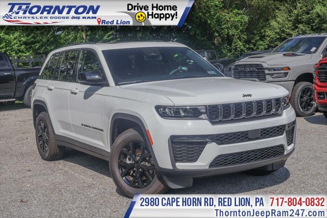 2026 Jeep Grand Cherokee GRAND CHEROKEE LAREDO ALTITUDE 4X4 2026 Jeep Grand Cherokee GRAND CHEROKEE LAREDO ALTITUDE 4X4