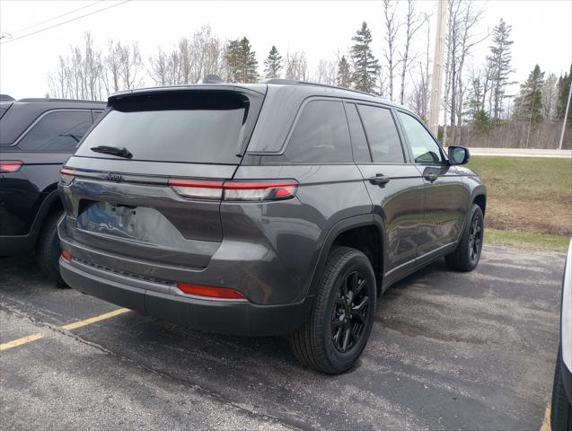 2026 Jeep Grand Cherokee Altitude 4x4