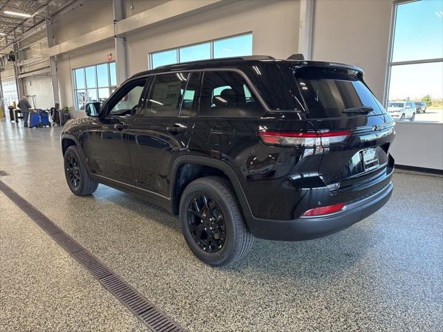 2026 Jeep Grand Cherokee Altitude 4x4