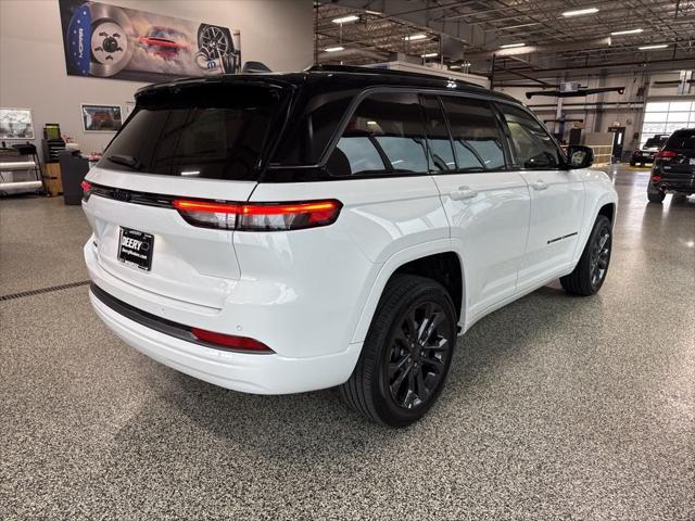 2026 Jeep Grand Cherokee Limited Reserve