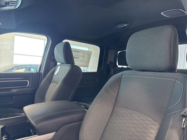 2026 Ram 2500 Big Horn Crew Cab 4x4 64 Box