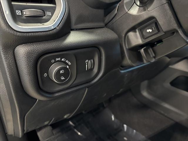 2026 Ram 2500 Big Horn Crew Cab 4x4 64 Box