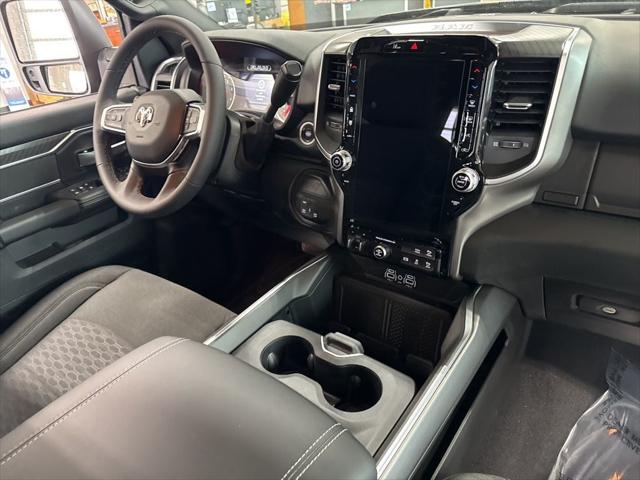 2026 Ram 2500 Big Horn Crew Cab 4x4 6'4" Box