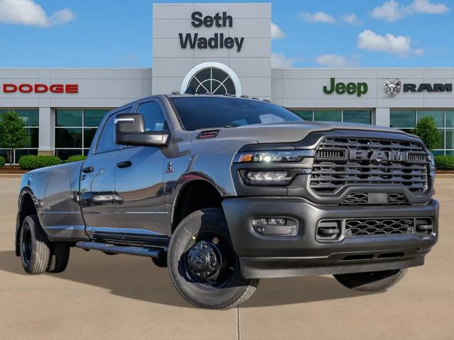 2026 RAM Ram 3500 RAM 3500 TRADESMAN CREW CAB 4X4 8 BOX