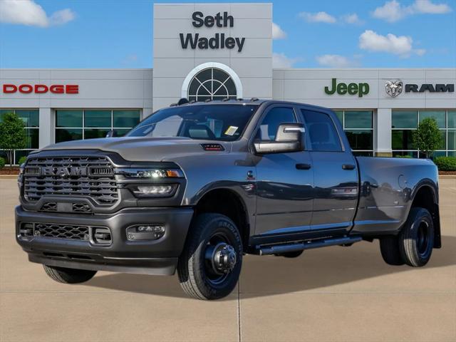 2026 RAM Ram 3500 RAM 3500 TRADESMAN CREW CAB 4X4 8 BOX