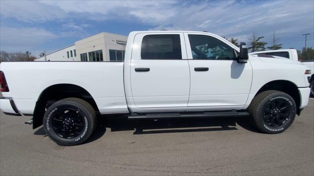2026 RAM Ram 2500 RAM 2500 BLACK EXPRESS CREW CAB 4X4 64 BOX