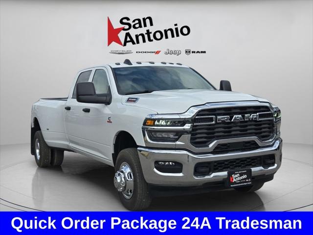 2026 RAM Ram 3500 RAM 3500 TRADESMAN CREW CAB 4X4 8 BOX