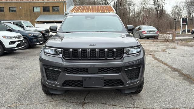 2026 Jeep Grand Cherokee GRAND CHEROKEE LAREDO ALTITUDE 4X4 2026 Jeep Grand Cherokee GRAND CHEROKEE LAREDO ALTITUDE 4X4