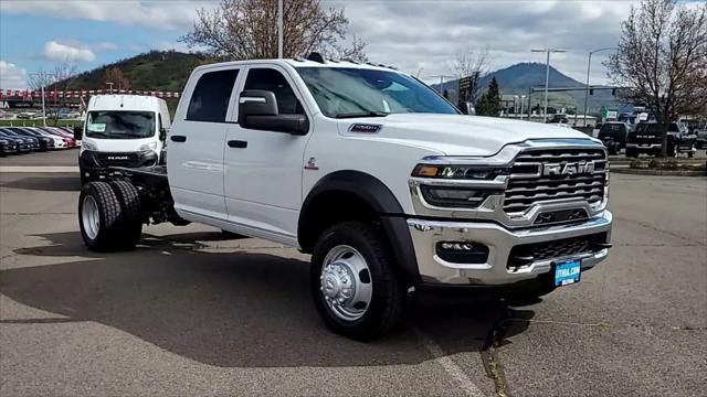 2026 RAM Ram 5500 Chassis Cab RAM 5500 TRADESMAN CHASSIS CREW CAB 4X4 60 CA