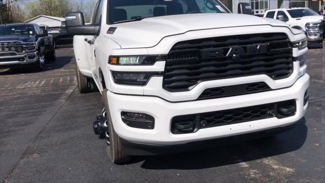 2026 Ram 3500 Big Horn Crew Cab 4x4 8' Box