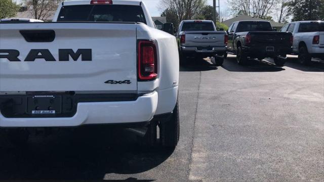 2026 Ram 3500 Big Horn Crew Cab 4x4 8' Box