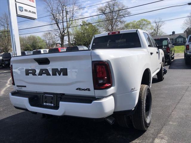 2026 Ram 3500 Big Horn Crew Cab 4x4 8' Box