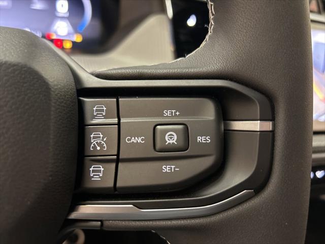 2026 Jeep Cherokee Laredo 4x4