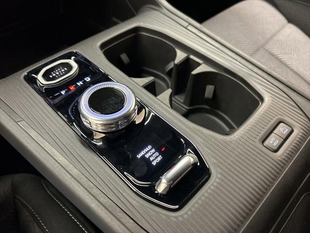 2026 Jeep Cherokee Laredo 4x4
