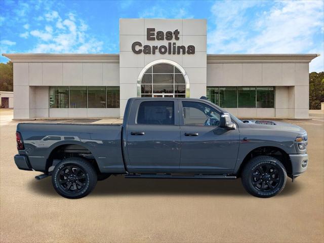 2026 RAM Ram 2500 RAM 2500 BLACK EXPRESS CREW CAB 4X4 64 BOX