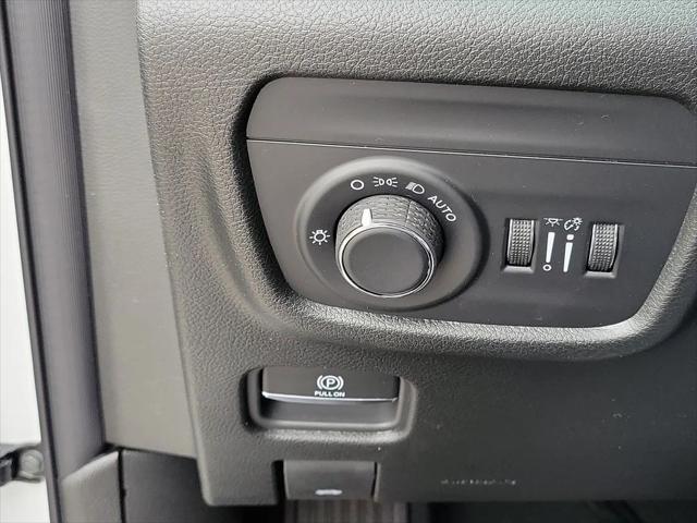 2026 Jeep Grand Cherokee Altitude 4x2