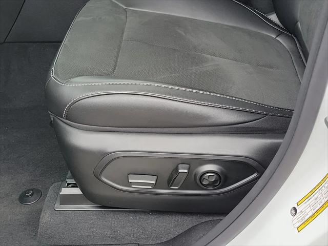 2026 Jeep Grand Cherokee Altitude 4x2