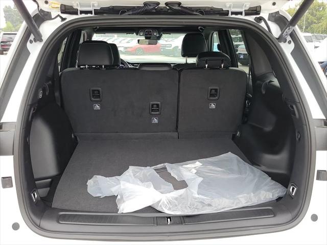 2026 Jeep Grand Cherokee Altitude 4x2