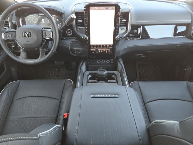 2026 RAM Ram 3500 RAM 3500 LIMITED CREW CAB 4X4 8 BOX