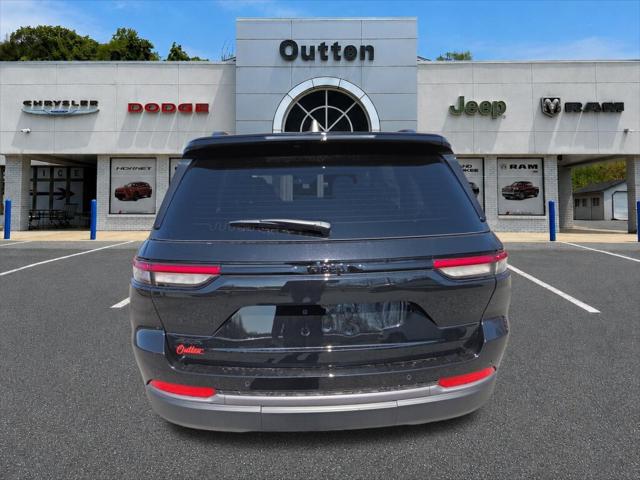 2026 Jeep Grand Cherokee GRAND CHEROKEE LAREDO ALTITUDE 4X4 2026 Jeep Grand Cherokee GRAND CHEROKEE LAREDO ALTITUDE 4X4