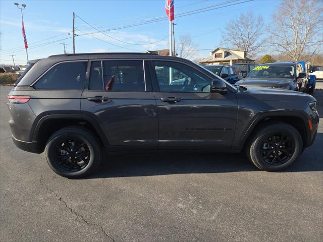 2026 Jeep Grand Cherokee GRAND CHEROKEE LAREDO ALTITUDE 4X4 2026 Jeep Grand Cherokee GRAND CHEROKEE LAREDO ALTITUDE 4X4