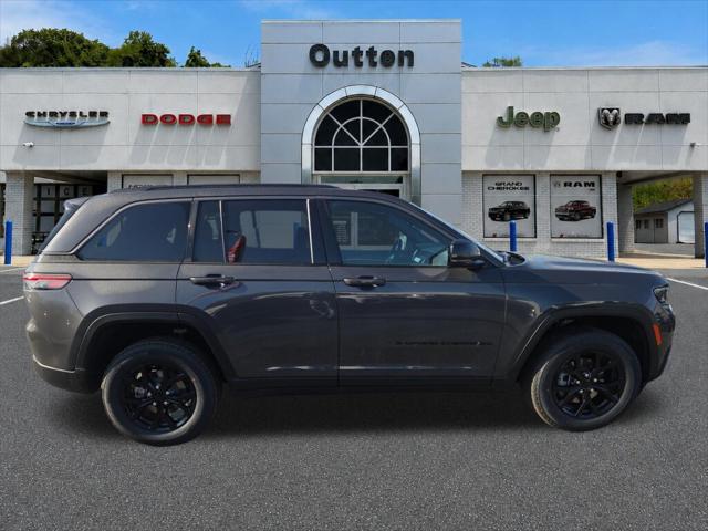 2026 Jeep Grand Cherokee GRAND CHEROKEE LAREDO ALTITUDE 4X4 2026 Jeep Grand Cherokee GRAND CHEROKEE LAREDO ALTITUDE 4X4