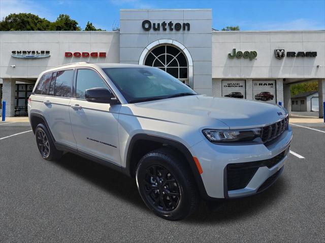 2026 Jeep Grand Cherokee GRAND CHEROKEE LAREDO ALTITUDE 4X4 2026 Jeep Grand Cherokee GRAND CHEROKEE LAREDO ALTITUDE 4X4