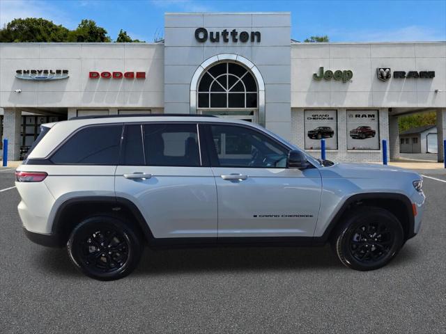 2026 Jeep Grand Cherokee GRAND CHEROKEE LAREDO ALTITUDE 4X4 2026 Jeep Grand Cherokee GRAND CHEROKEE LAREDO ALTITUDE 4X4