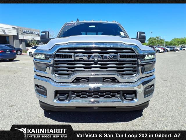 2026 RAM Ram 3500 RAM 3500 TRADESMAN CREW CAB 4X4 8 BOX