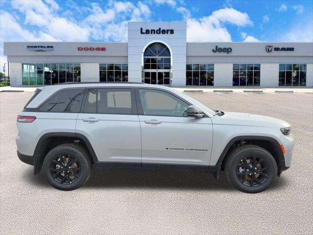 2026 Jeep Grand Cherokee GRAND CHEROKEE LAREDO ALTITUDE 4X2