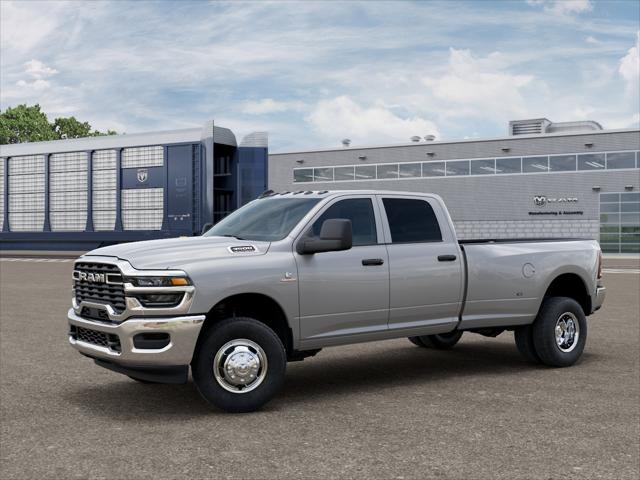 2026 RAM Ram 3500 RAM 3500 TRADESMAN CREW CAB 4X4 8 BOX